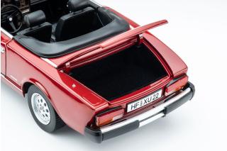 Pininfarina Spidereuropa 1982 - rosso limited 740 pieces Touring Modelcars 1:18 Metallmodell 2 Türen, Motorhaube und Kofferraum zu öffnen!
